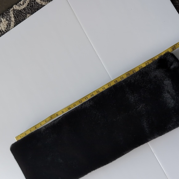 White House Black Market Faux-Fur Leopard Print Scarf Wrap Puffer Stole - Picture 7 of 10